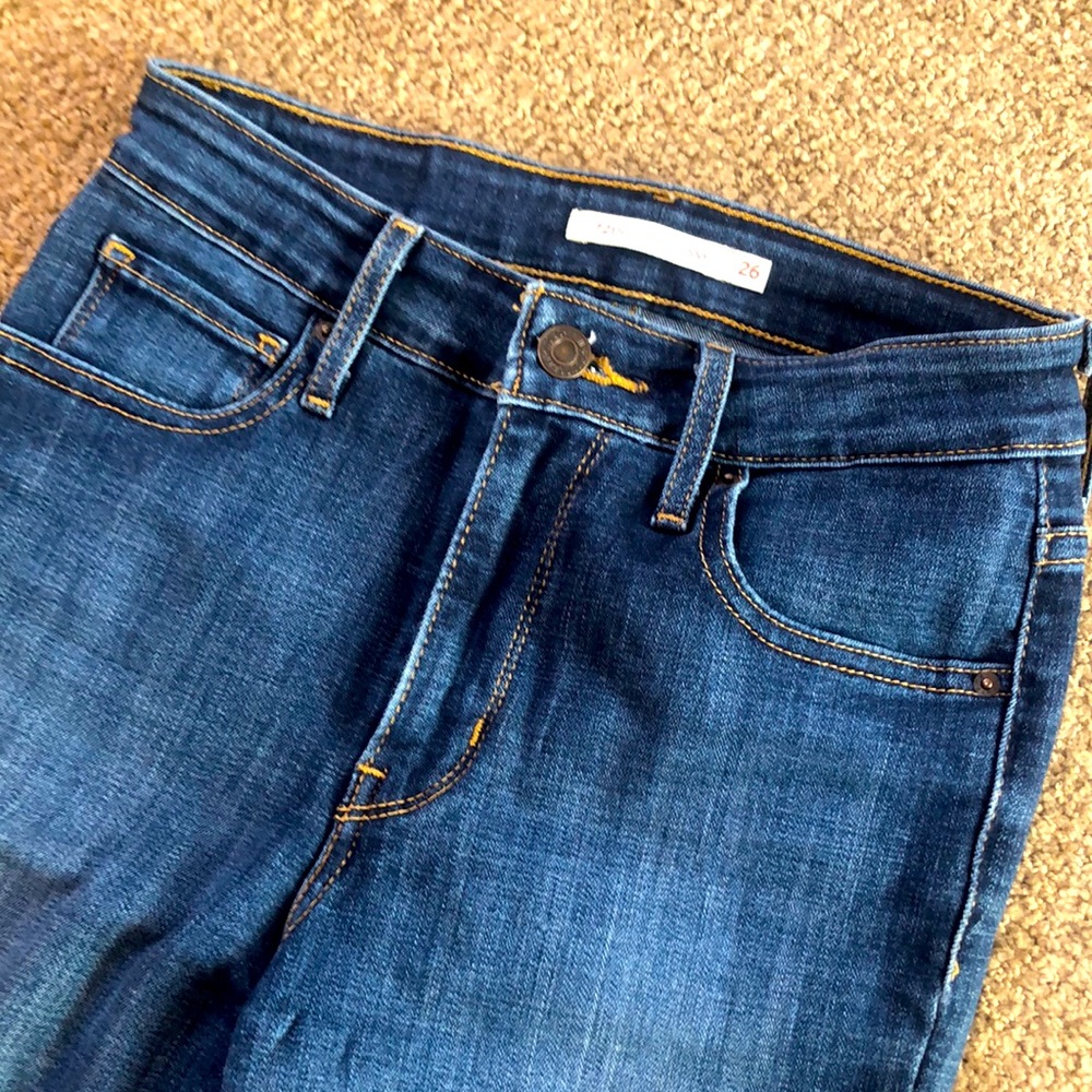 Levi high rise jeans